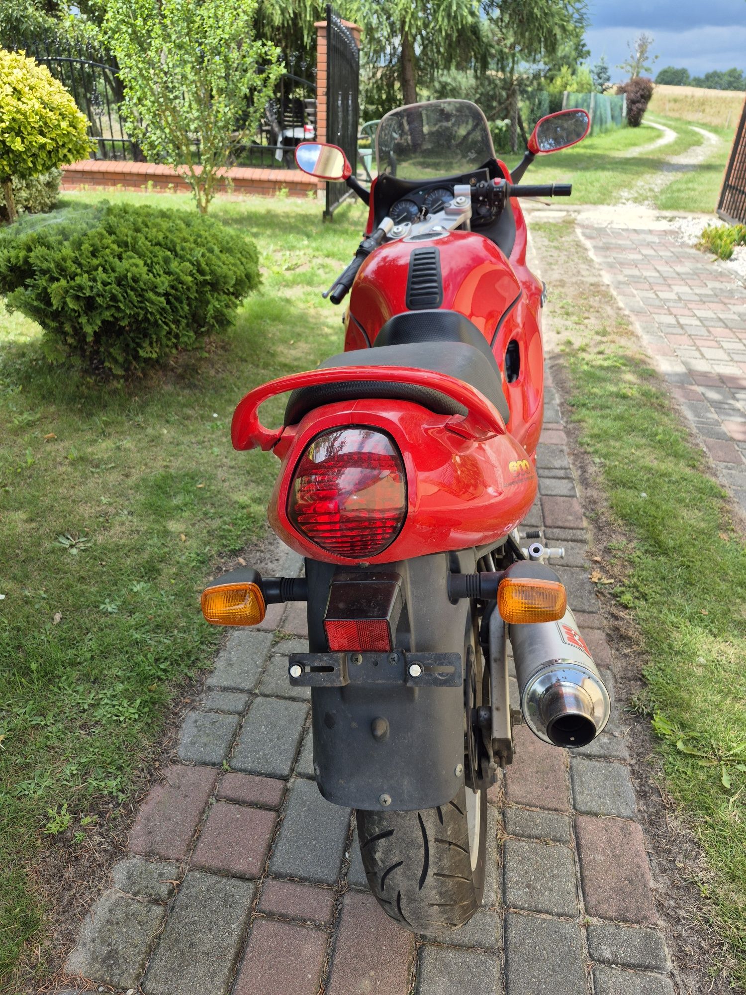 Motor Suzuki GSX 600F