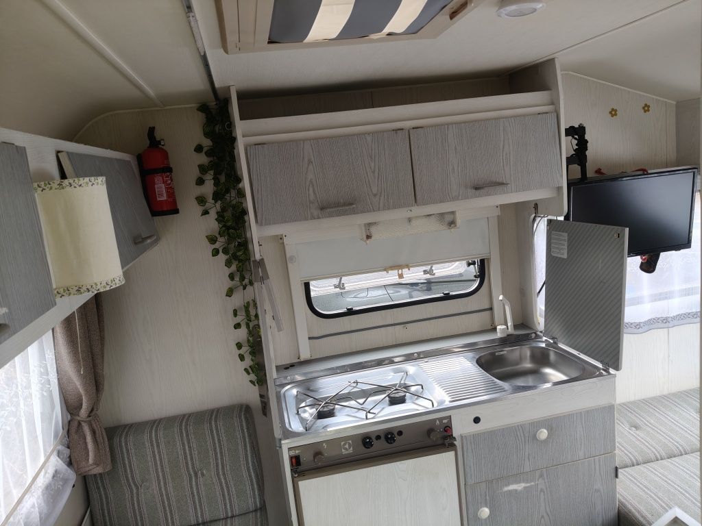Sprzedam przyczepkę małą home car