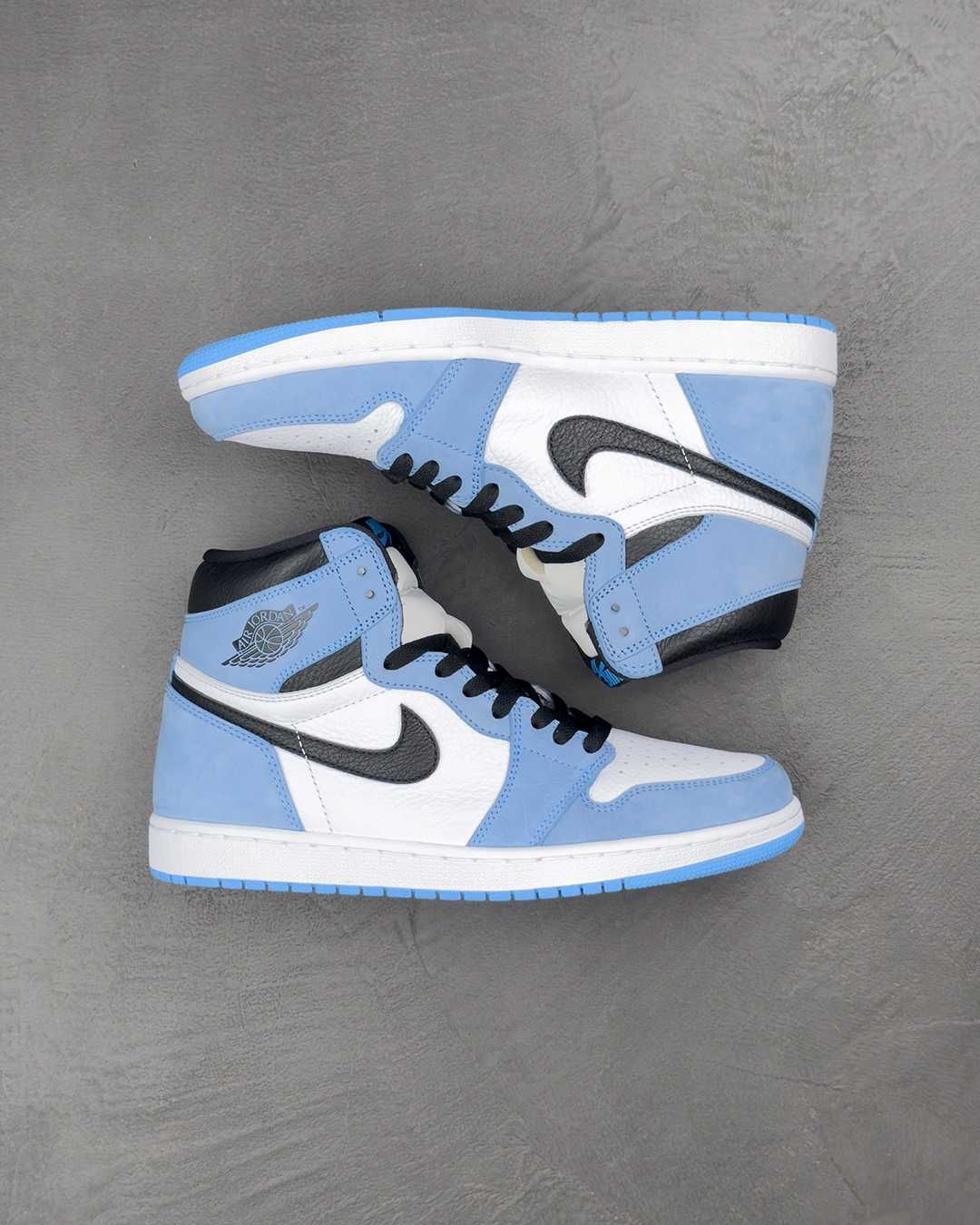 Кросівки Air Jordan 1 Retro High OG 'University Blue'