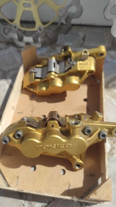 Suzuki TL 1000 suspensão jante discos travões