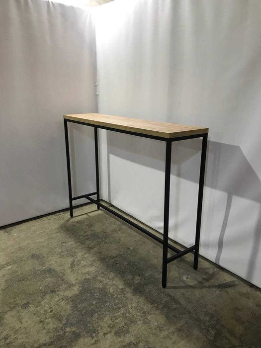 Меблі в кафе лофт. Меблі лофт.