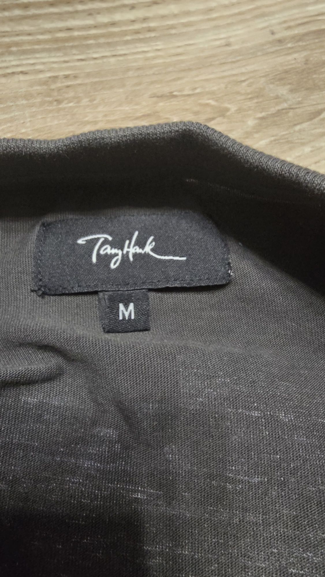 Продам скейтерську футболку Tony Hawk