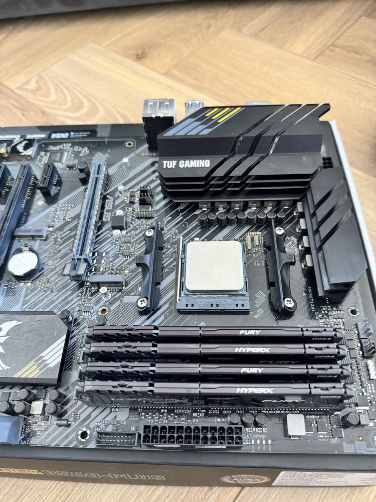 Комплект ASUS TUF В550-Plus/ AMD Ryzen 7 5700X 3,4GHz/ RAM DDR4 32GB