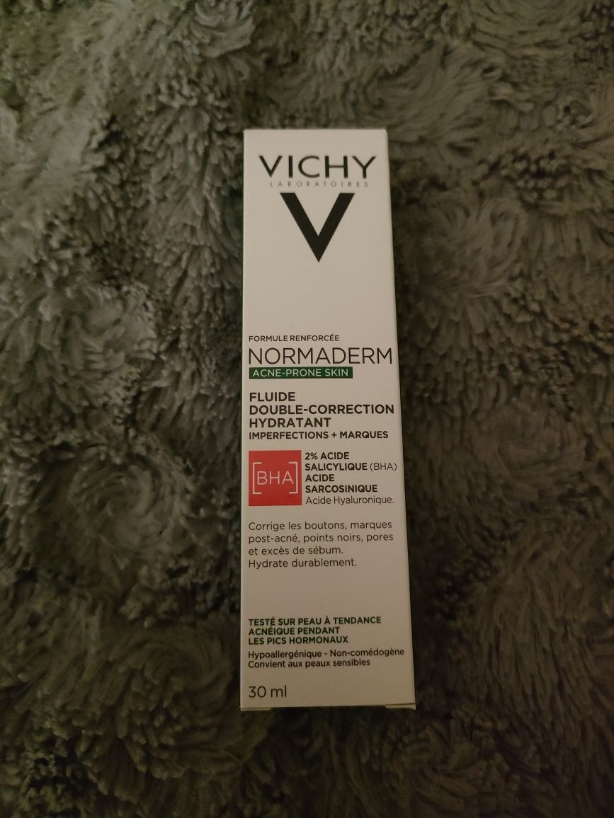 Vichy normaderm double correction 30 ml nowy
