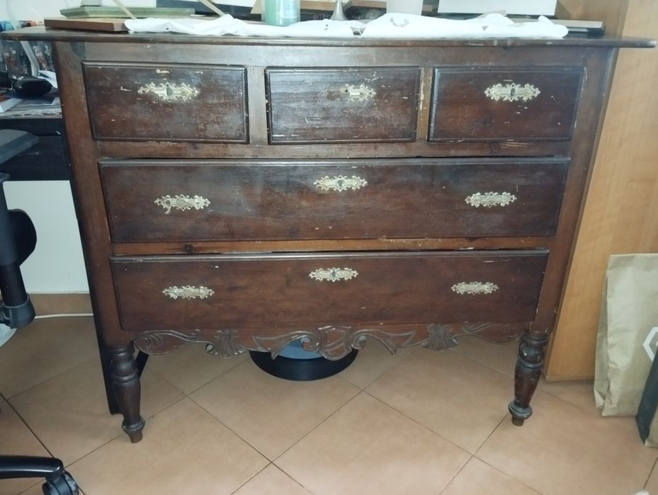 Movel Cômoda antiga