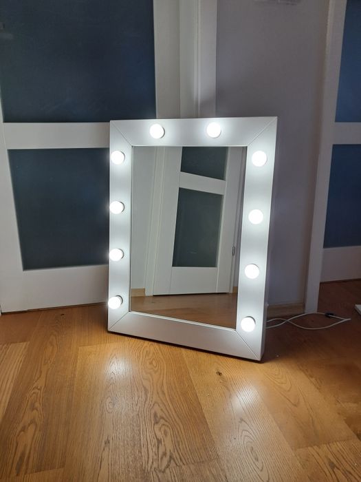 Lustro do wizażu styl Hollywood marka Soled