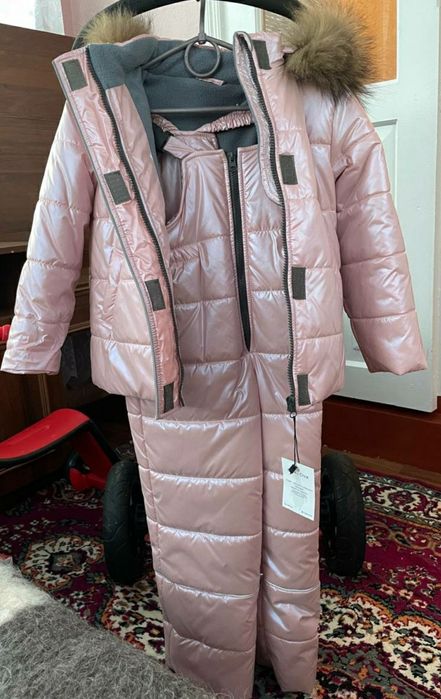 Зимовий комбінезон