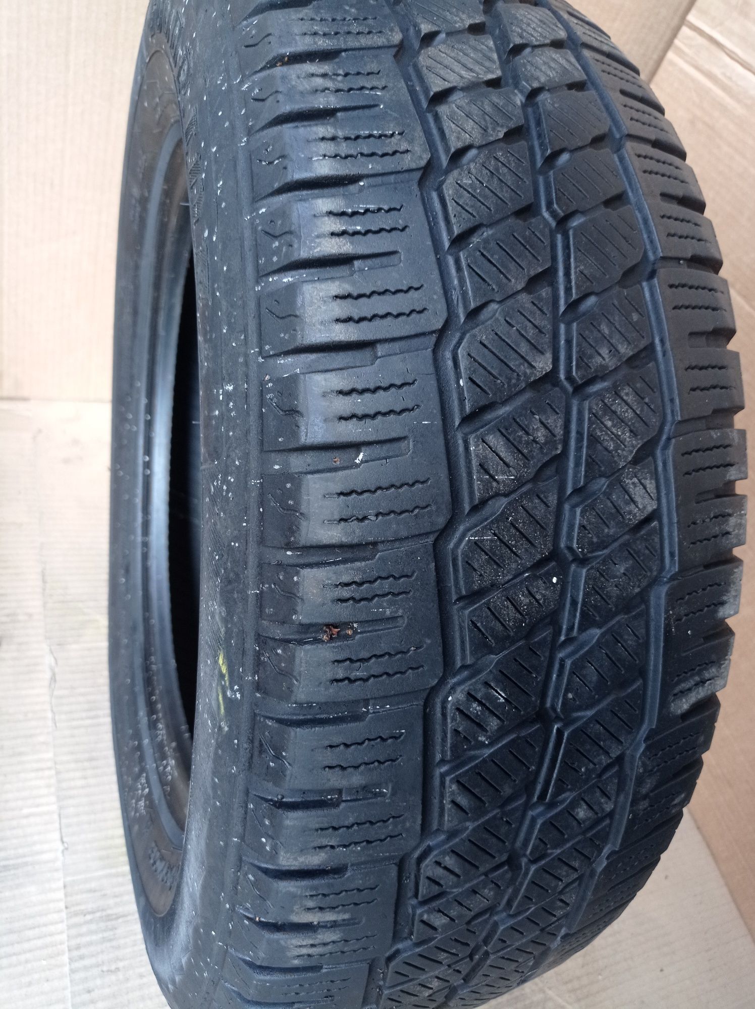 Opona 215/65/16 c goodride sw612