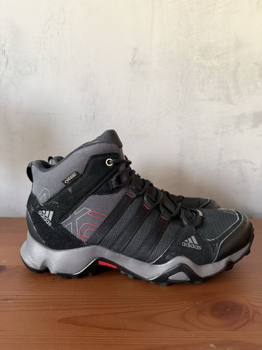 Adidas AX 2 Mid Gore-Tex
