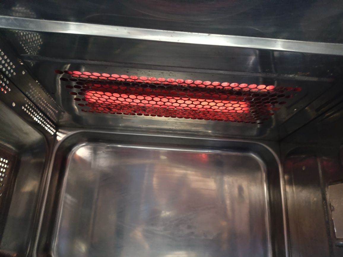 Microondas grill todo em inox