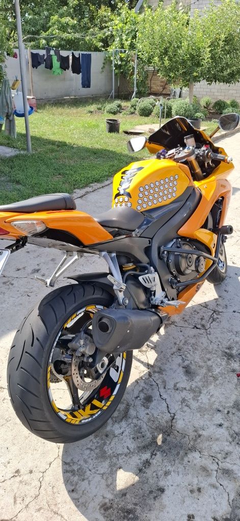 Продам сузуки джиксер к8 600 кубов Suzuki gsxr 2008