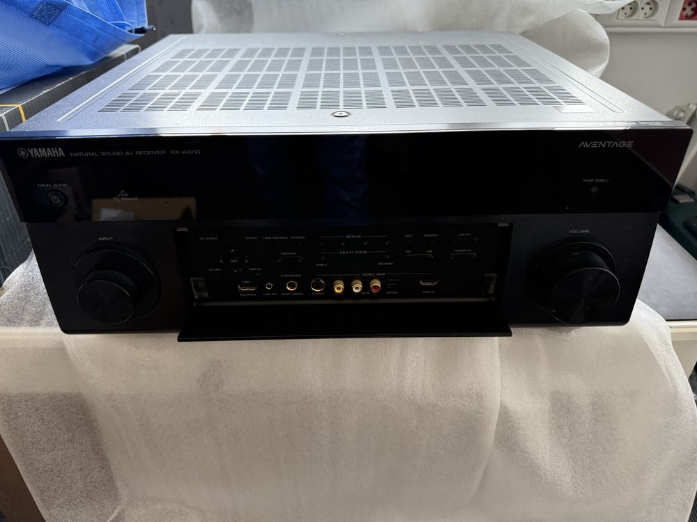 Amplituner Yamaha RX A1010