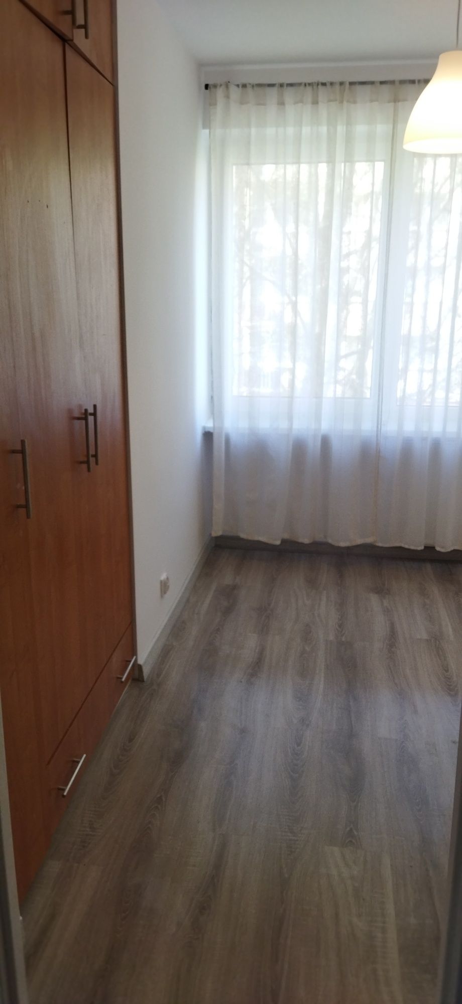 Sobieskiego 40 merów 2 pokoje balkon 1 piętro