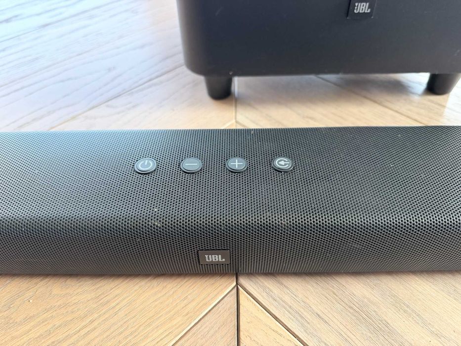 JBL BAR 5.1 z odpinanymi głośnikami
