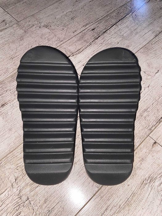 Yeezy Slide Onyx
