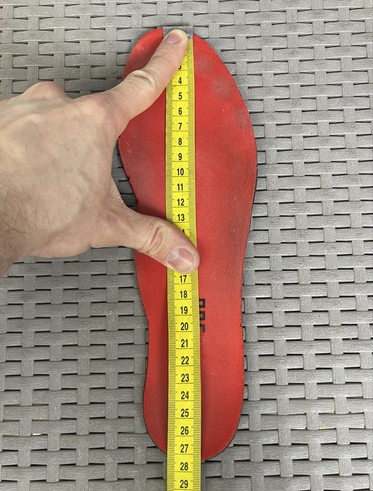 Adidas Predator бутсы сороконожки копы 44 размер футбольные красные