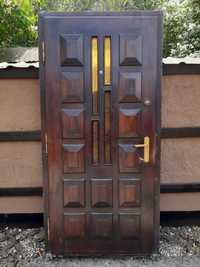 drzwi drewniane zewnętrzne