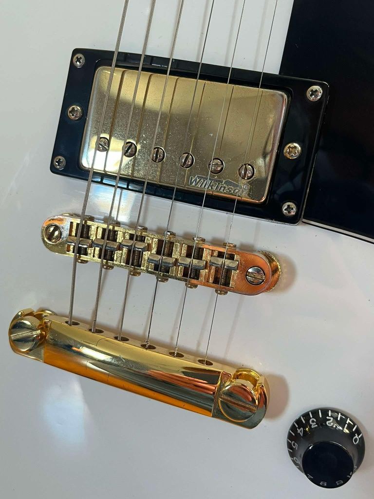 Gitara Vintage V100 AW