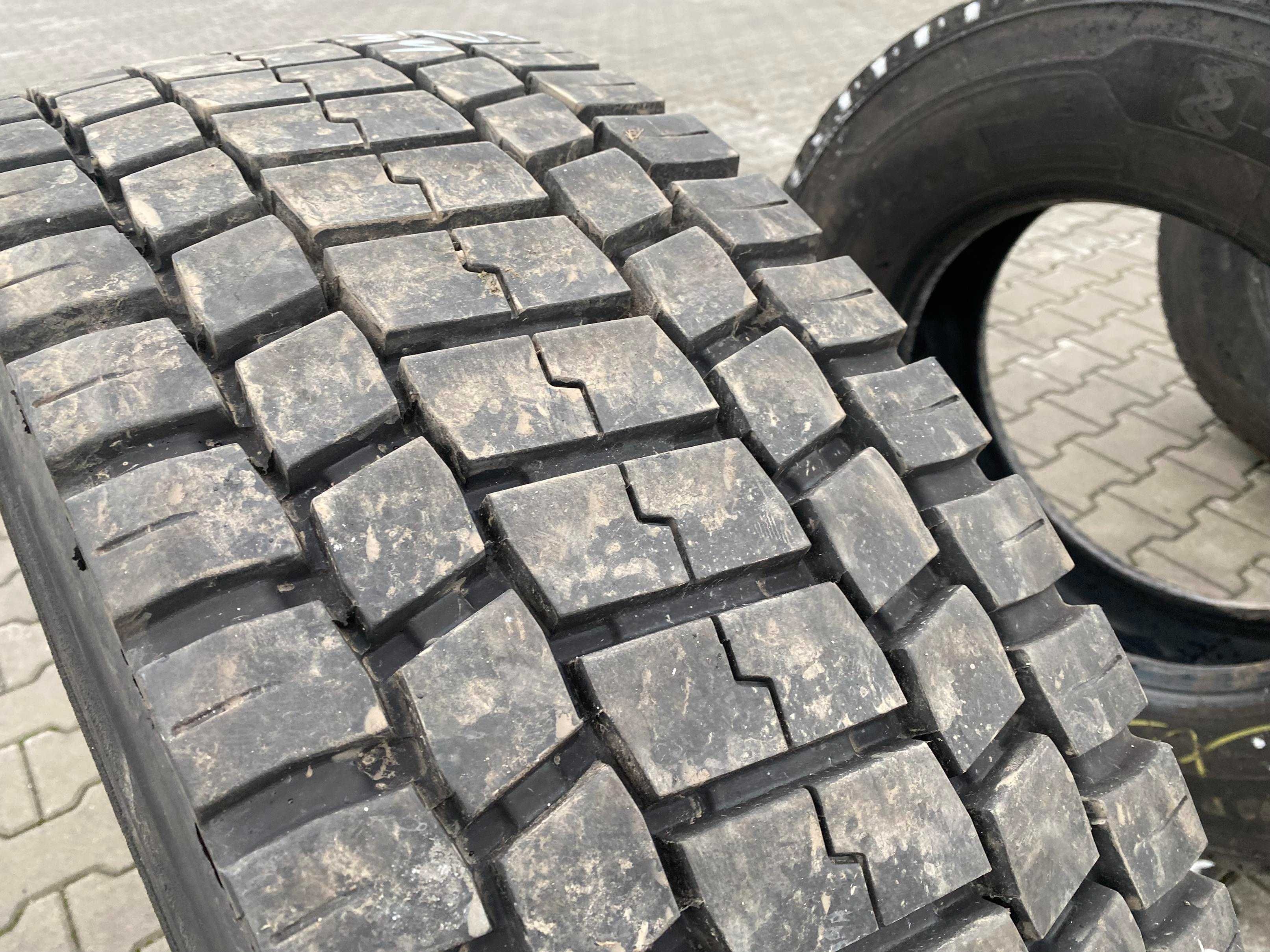 Opona 315/70R22.5 TYP BRIDGESTONE M729 Napędowa 14mm