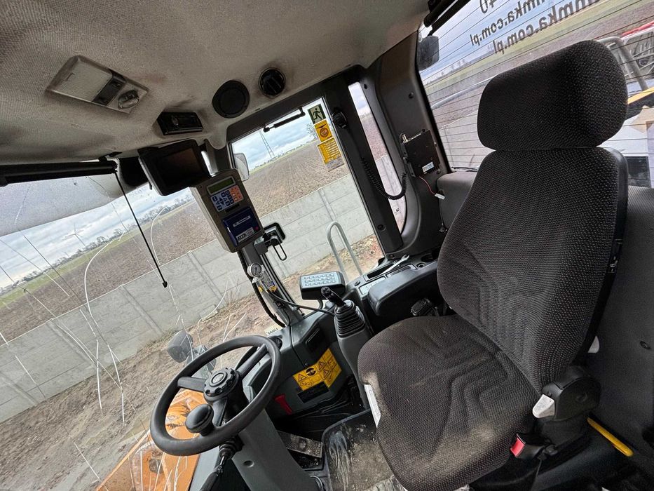 Liebherr l566, rok 2015, 18 tys.mth, 220 tys. zł brutto