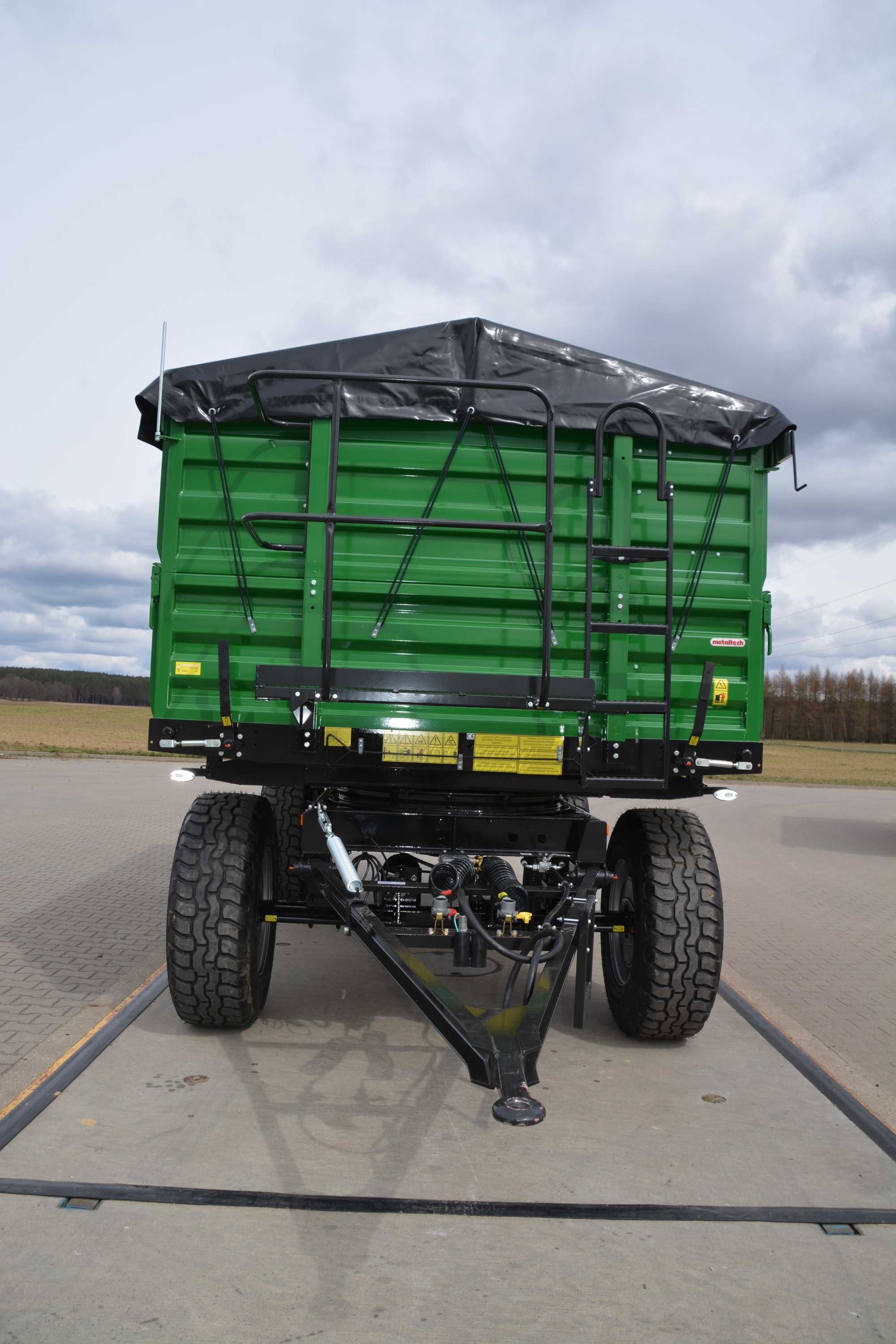 Przyczepa rolnicza burtowa METAL-TECH DB 12 Ton | PLANDEKA GRATIS