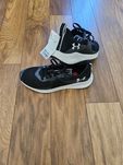 Buty sportowe; Under Armour; rozm 38,5