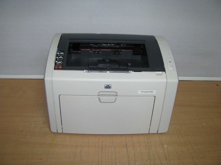 Принтер HP LaserJet 1022 з Європи