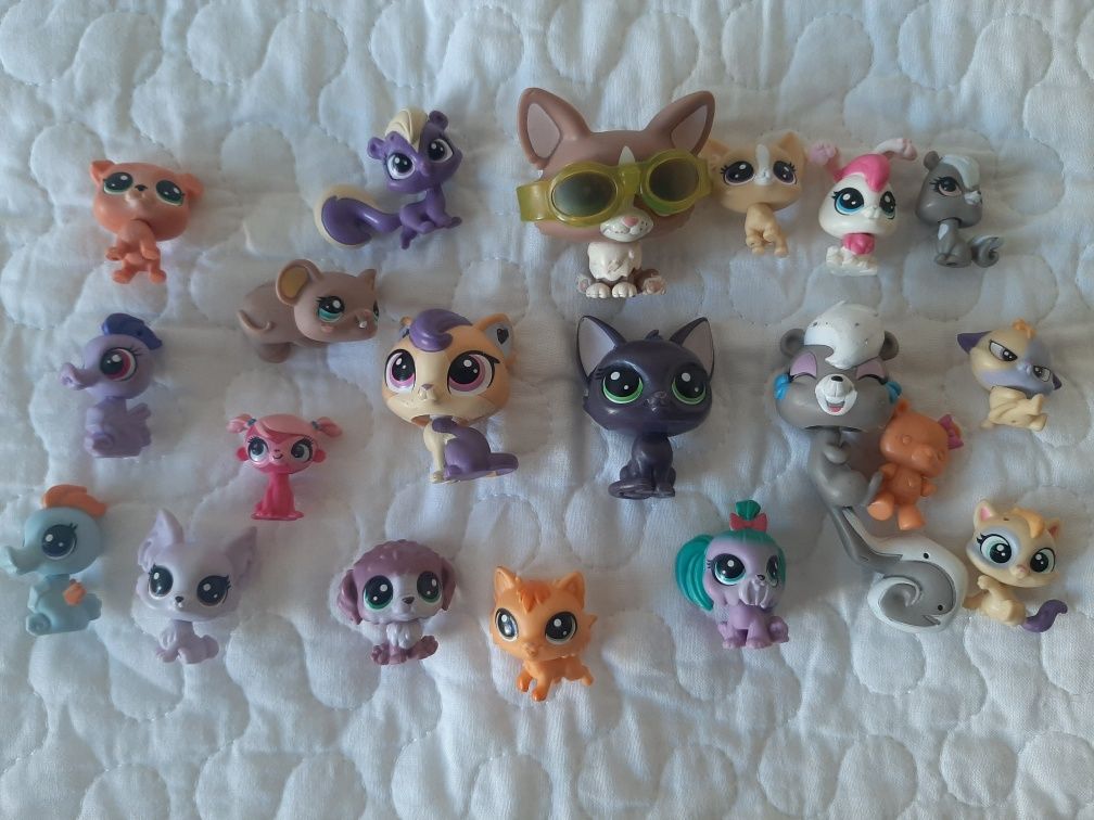 Littlest pet shop-figurki,skuter,toaletka