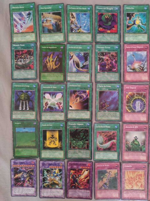 Cartas Yu-Gi-Oh! em bom estado