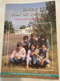 Livro em segunda mão. Viver com os outros 5 Ano . Educação Moral