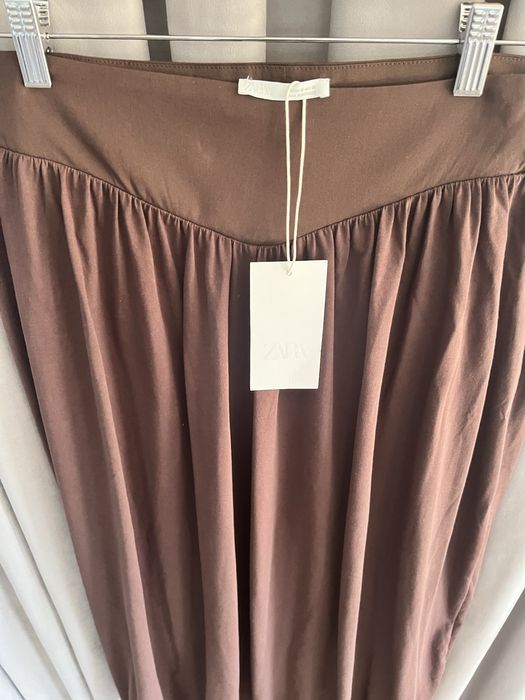 Komplet koszulka plus spódnica Zara r M