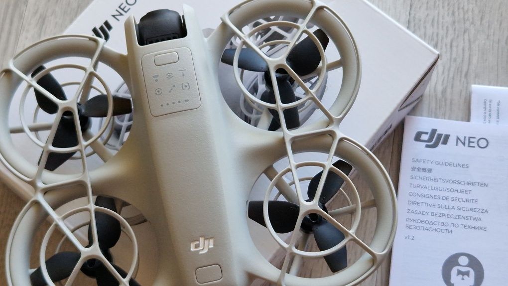DJI Neo,  Dron w stanie idealnym