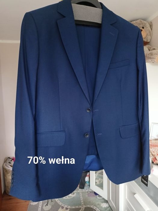 Nowy garnitur smokingowy polskiej marki Vizarro Nowy 70% wełna