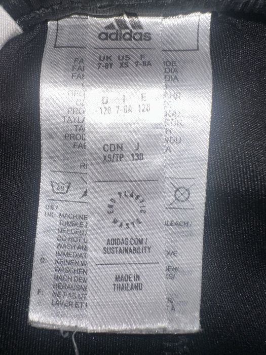 Strój  pilkarski juventus 128