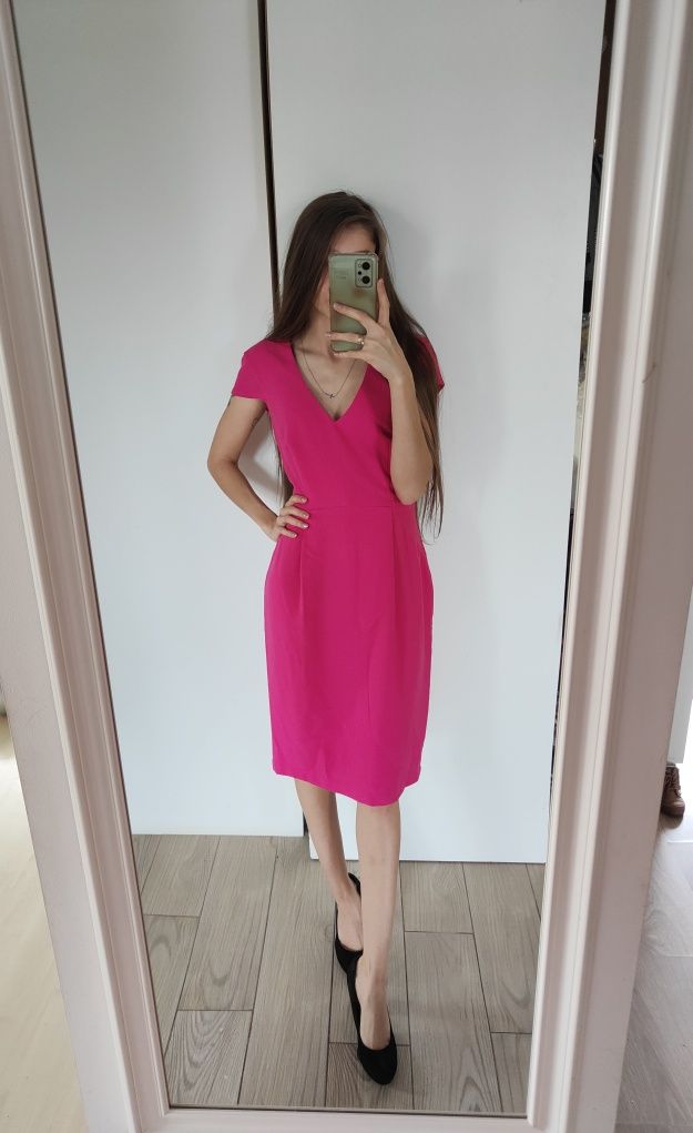Różowa sukienka prosta h&m biurowa sukienka ołówkowa opięta midi M 38