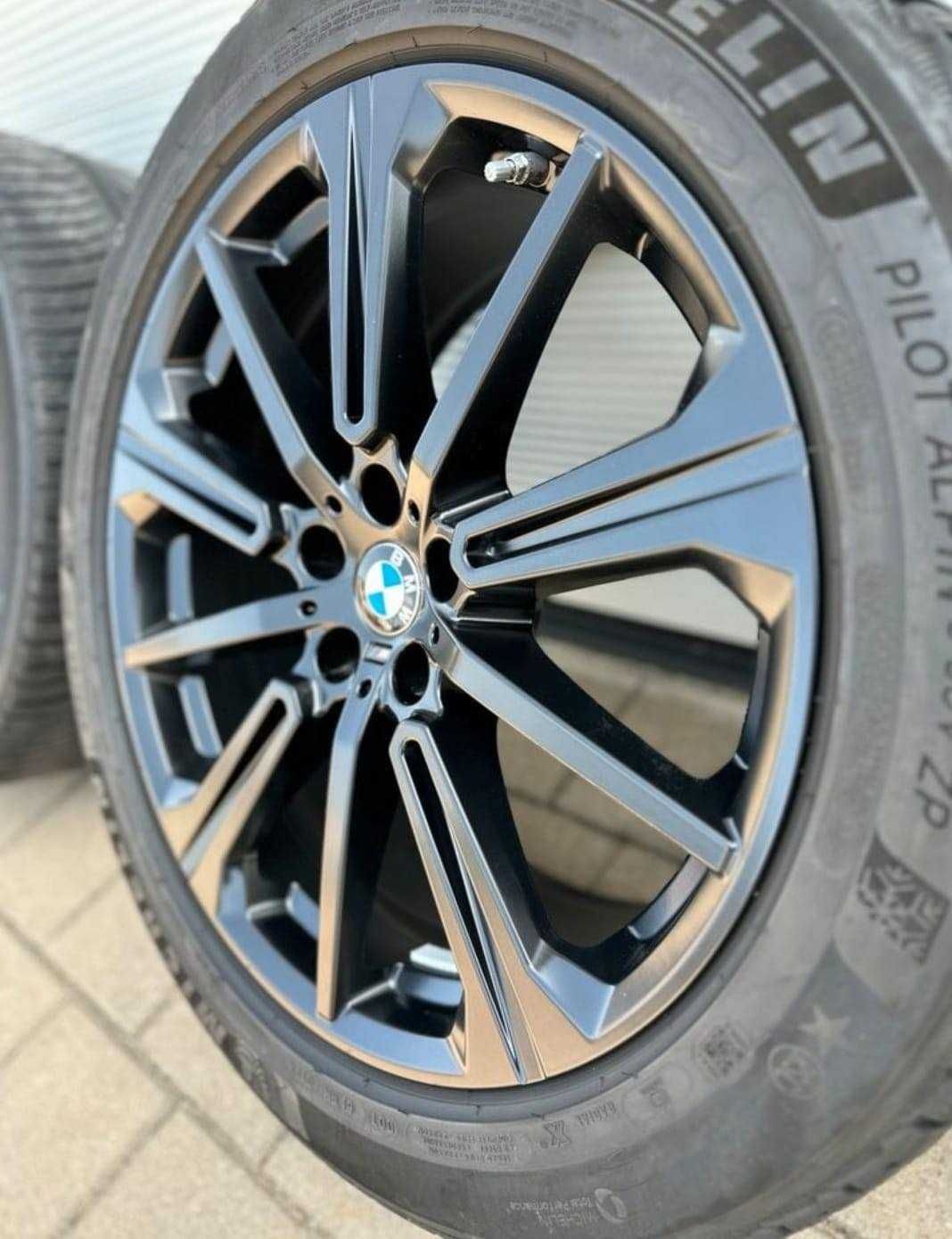 Oryginalne koła 20 BMW X5 G05 M pakiet wzór 748 opony 275/45 R20