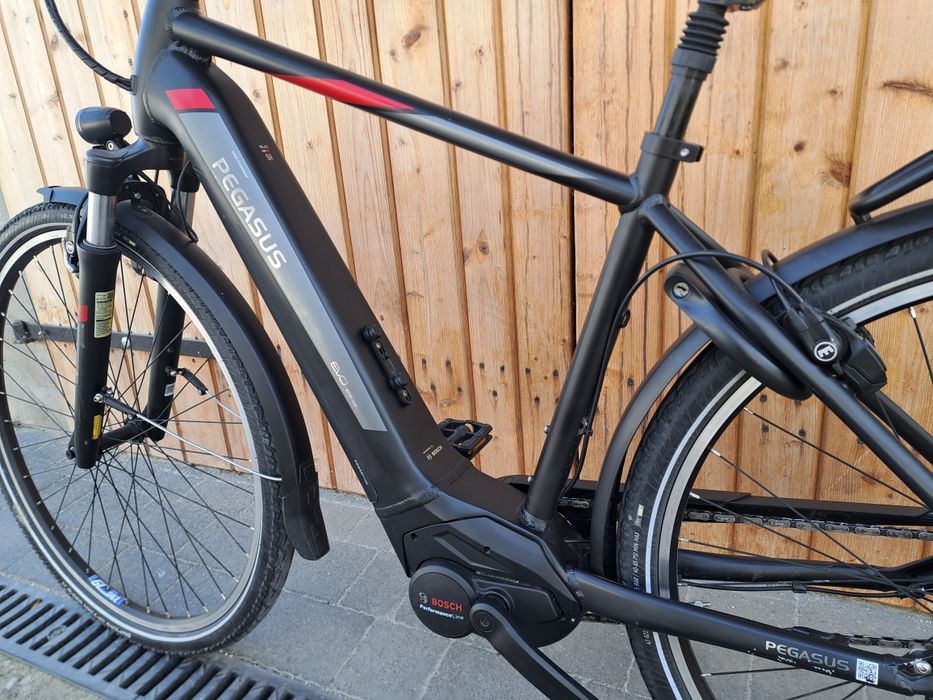 Rower Elektryczny PEGASUS PREMIO EVO 5R Bosch Performance męski M 50 H