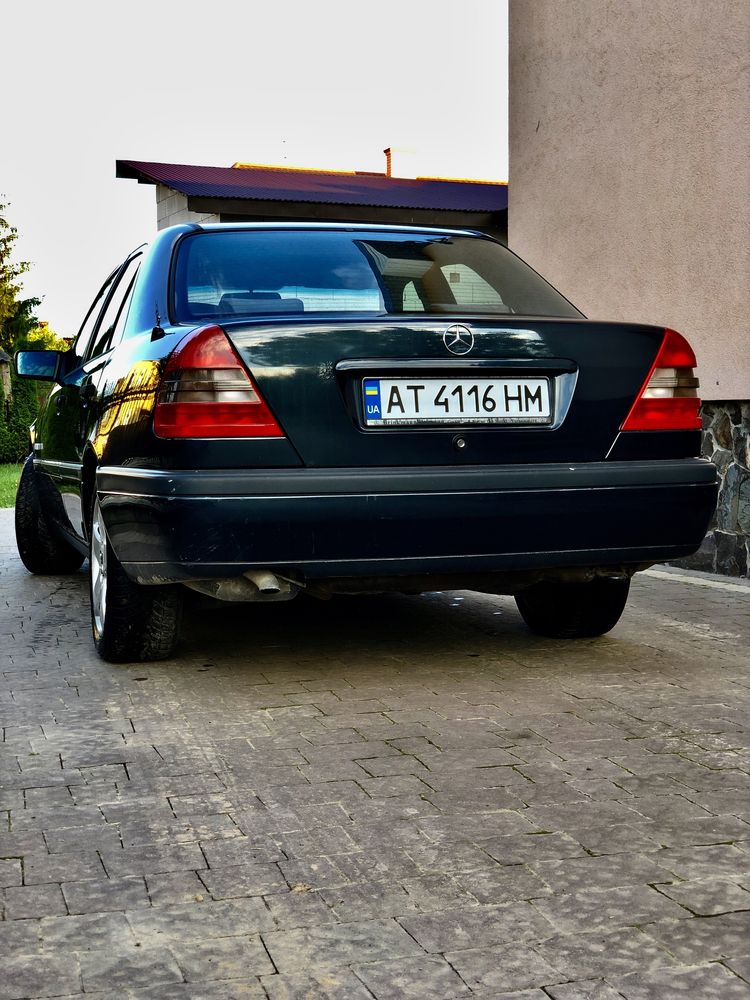 Mercedes-Benz W202 C180 CLASSIC AMG ідеал бензин