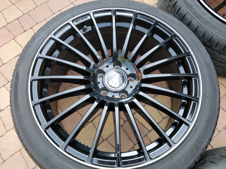 2734. Koła całoroczne Volvo V60 II 5x108 245/40/19 Goodyear nowe 2024r