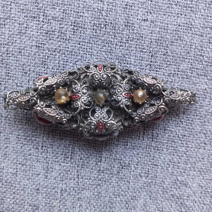 Broszka  jubilerska lata 60