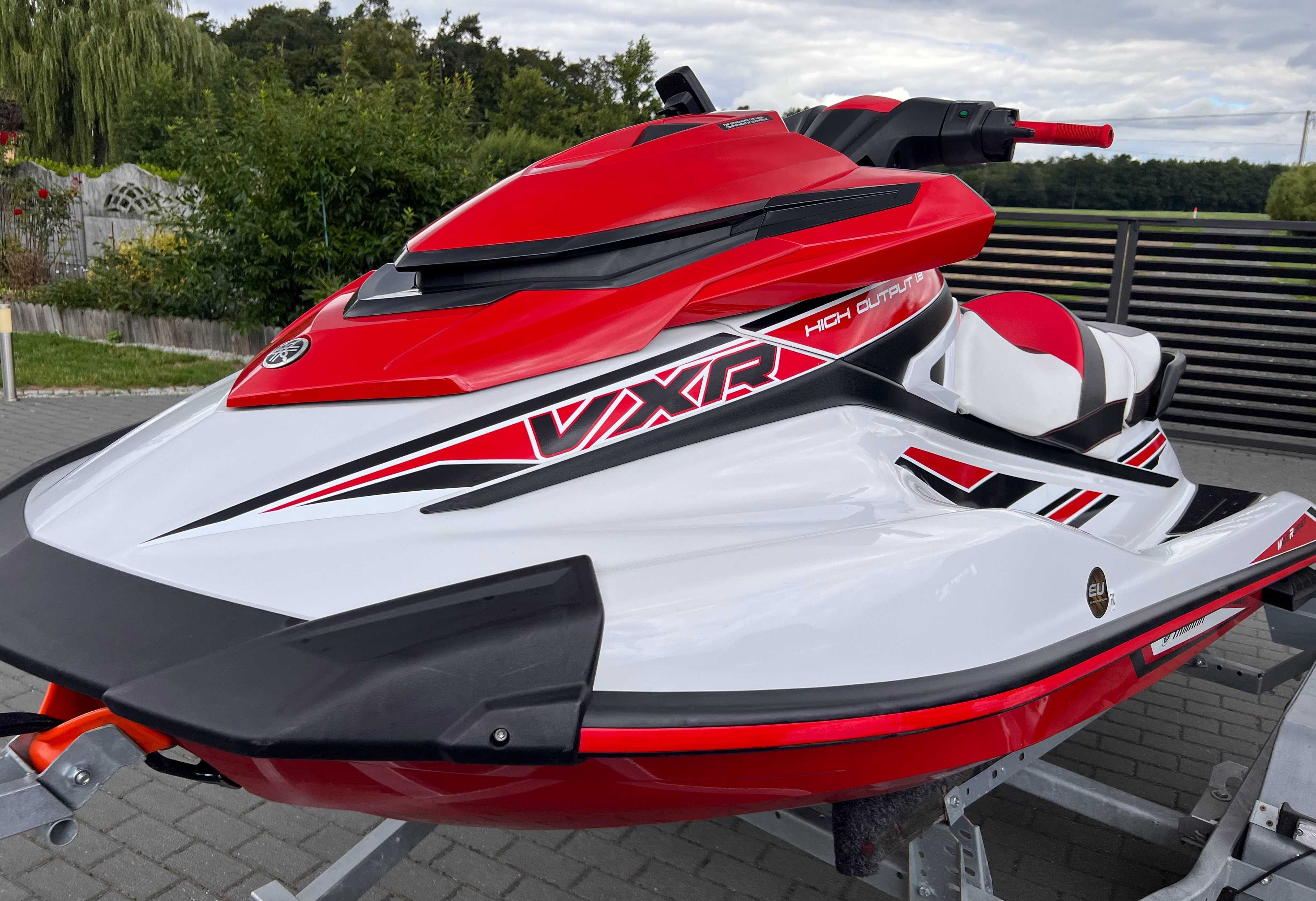 skuter wodny YAMAHA VXR 1800 model 2019'  70 mtg + sonar GARMIN