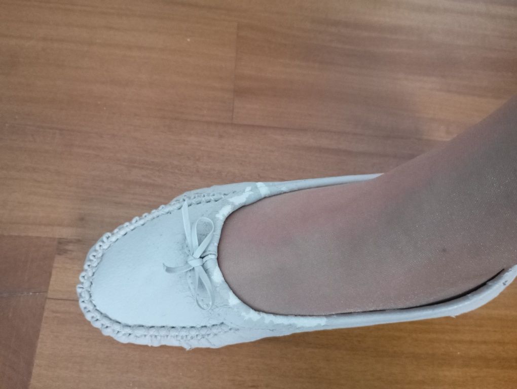 Sapatos Claudia tamanho 39