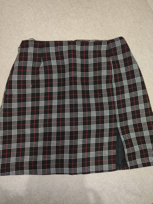 Спідниця в клітинку