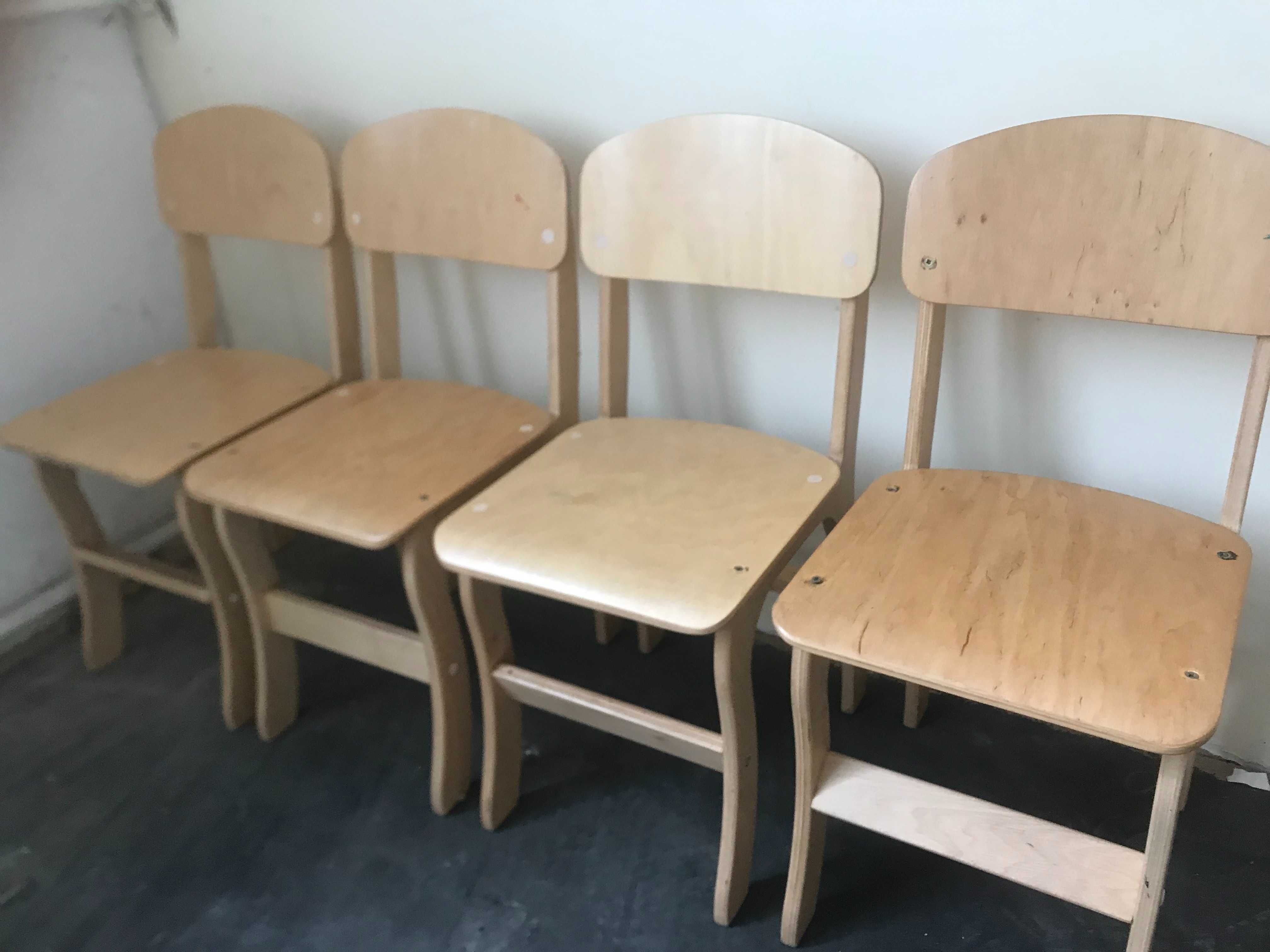 Крісла дитячі дерев'яні, стільці