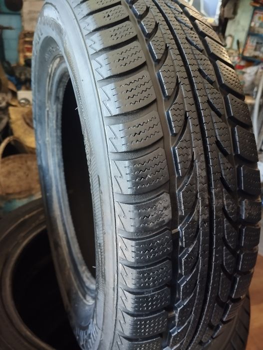 Одна зимова шина Hankook 165/70/13