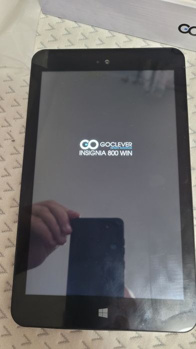 Tablet Goclever insignia 800 z windowsem