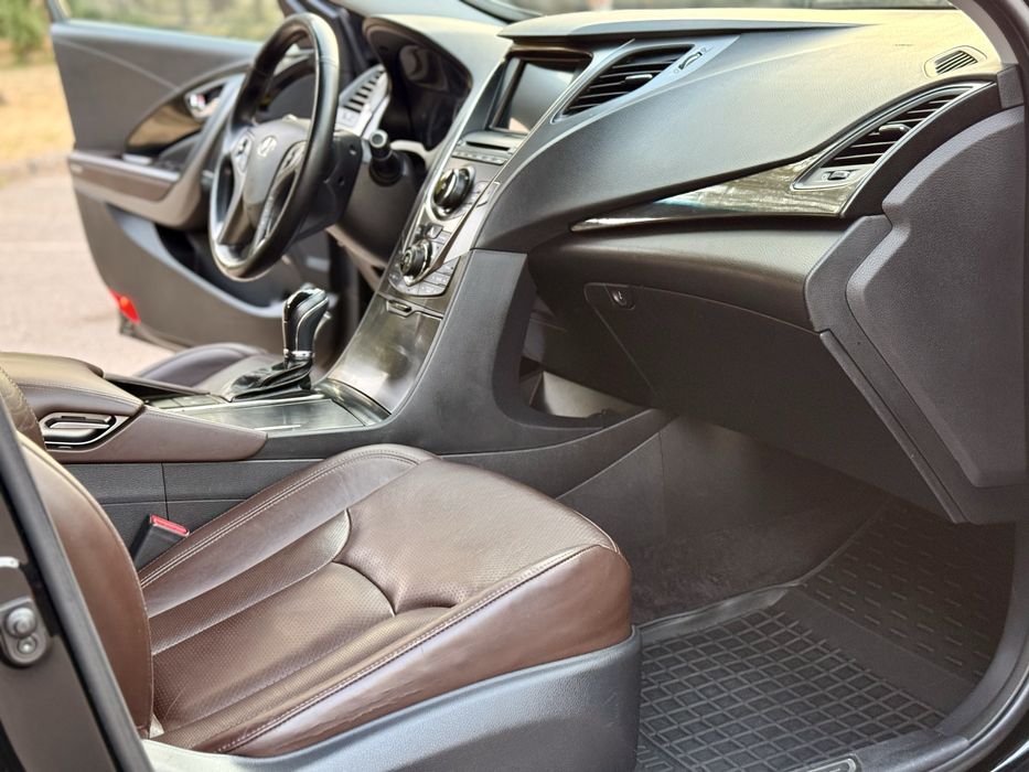 Продам  Hyundai Azero