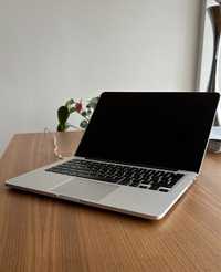 Macbook Pro (retina, 13 inch, early 2015)