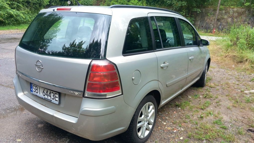 Opel Zafira 2008 1.9 cdti 7 osobowy salon Polska