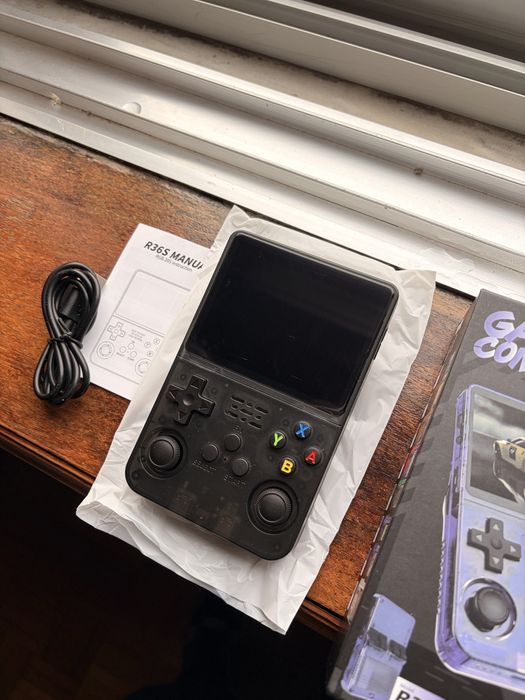 Consola R36S retro NOVA 128GB original + acessórios